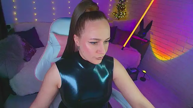 pepper cat  online show from April 9, 2026, 11:22 pm