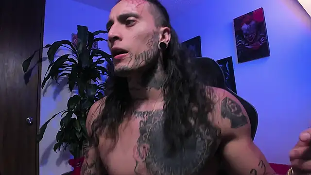 Snapshot of Ryuk_it chatting on November 24, 2025, 1:05 am Ryuk it online show from November 24, 2025, 1:05 am