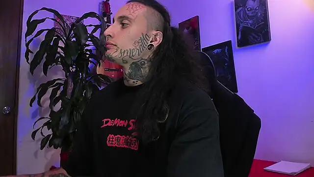 Snapshot of Ryuk_it chatting on November 30, 2025, 1:39 am Ryuk it online show from November 30, 2025, 1:39 am