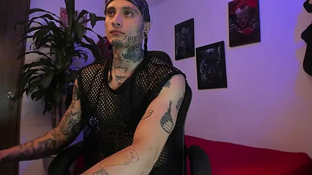 Snapshot of Ryuk_it chatting on September 22, 2025, 1:06 pm Ryuk it online show from September 22, 2025, 1:06 pm