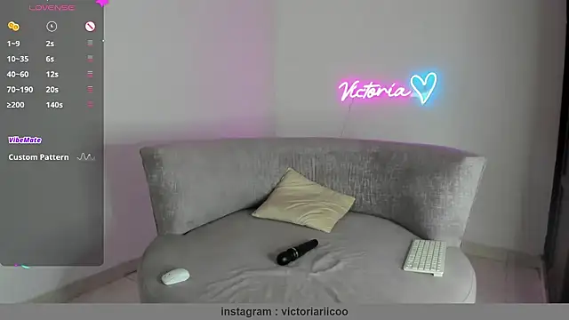 victoria 027 online show from March 1, 2025, 2:02 pm