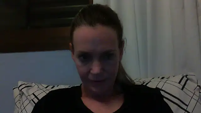 Annylove1 online show from October 3, 2025, 12:25 am