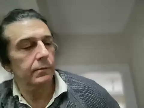 Snapshot of ALPHANDRE chatting on January 14, 2026, 8:29 am ALPHANDRE online show from January 14, 2026, 8:29 am