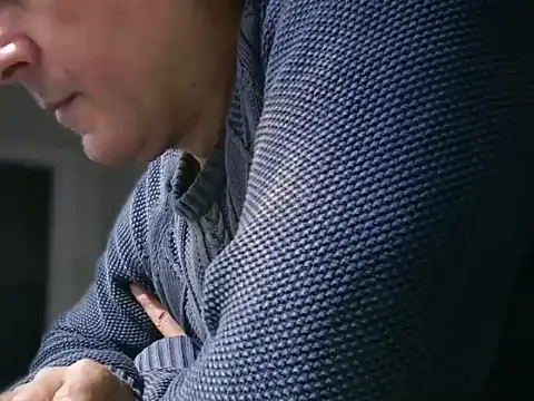 ALPHANDRE online show from February 4, 2026, 7:09 pm