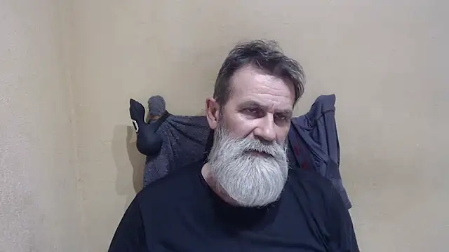 Snapshot of AlexNudo chatting on May 4, 2026, 3:15 pm AlexNudo online show from May 4, 2026, 3:15 pm