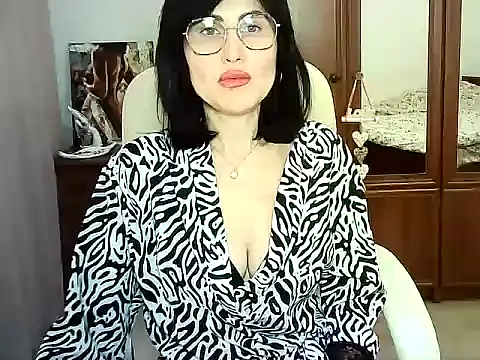 Alyona Alex online show from January 17, 2026, 9:35 am