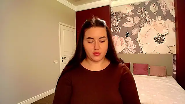 Roxie Bradley online show from October 2, 2025, 5:44 am