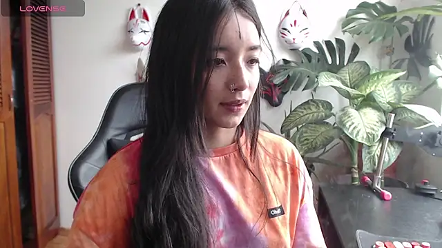 cat salo online show from February 22, 2025, 2:19 pm