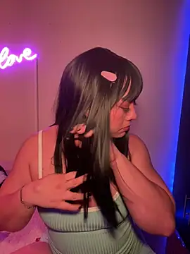 Im sophiie online show from February 16, 2025, 8:54 am