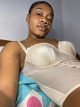  yisela  online show from April 18, 2026, 11:49 pm