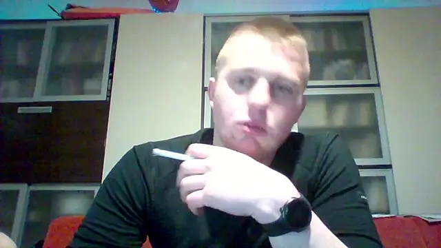 Matttthees online show from March 18, 2025, 4:07 am