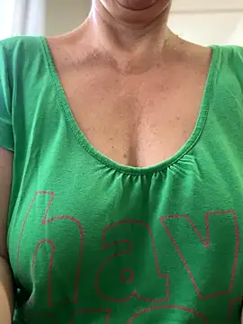 sweetmystery1 online show from September 13, 2025, 9:53 am