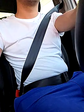 mailon02 online show from October 11, 2025, 3:13 pm