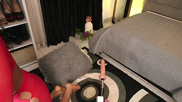 Valeriestyle online show from March 11, 2025, 9:56 am