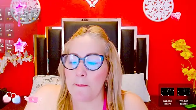 Nayla Garner online show from March 21, 2025, 3:35 pm