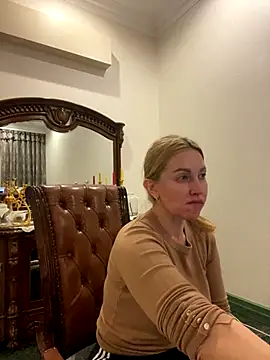 Snapshot of Amazoniiaa chatting on October 2, 2025, 1:58 pm Amazoniiaa online show from October 2, 2025, 1:58 pm