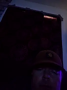 Hotredheadandtoungelasher online show from February 16, 2026, 2:16 pm