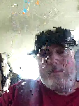 Snapshot of Hotredheadandtoungelasher chatting on June 1, 2026, 9:25 pm Hotredheadandtoungelasher online show from June 1, 2026, 9:25 pm