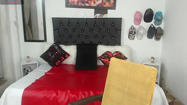 Sweetbigcatt online show from March 16, 2025, 12:34 am