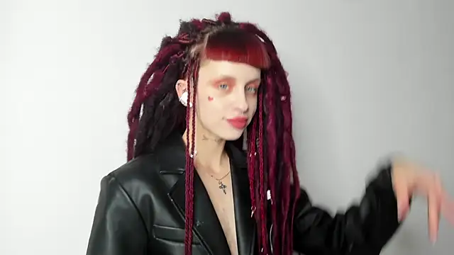 Snapshot of FlowerOfSin2001 chatting on February 28, 2025, 3:59 pm FlowerOfSin2001 online show from February 28, 2025, 3:59 pm