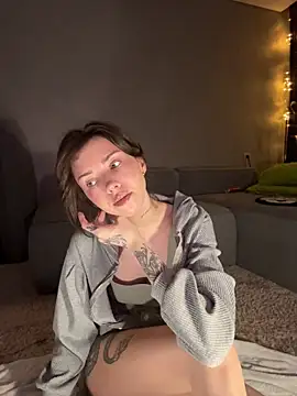 Bastet online show from April 20, 2026, 5:47 pm