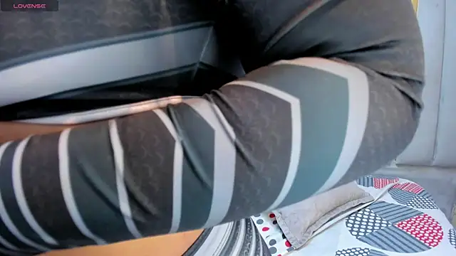 Sariitaa  online show from September 13, 2025, 8:20 pm