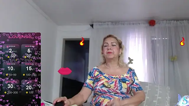 linapalacios online show from February 21, 2026, 11:45 am