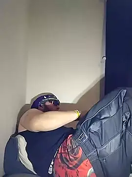 29liquid1989 online show from January 4, 2025, 7:02 pm