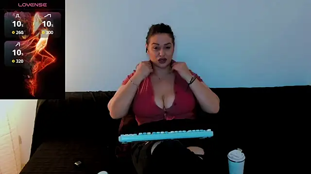 Laura sinner online show from February 12, 2026, 7:35 pm