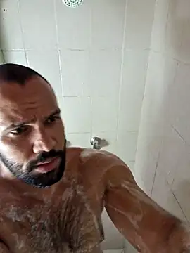 anthonylatynxd online show from May 12, 2026, 5:41 pm