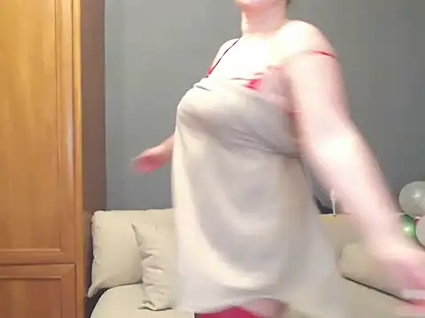 Cute sun online show from March 12, 2025, 5:24 am