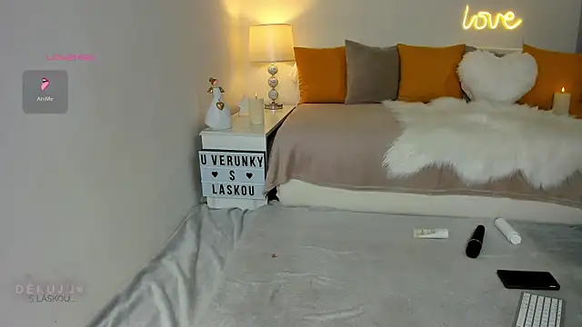 KVerunce online show from December 11, 2024, 9:34 pm