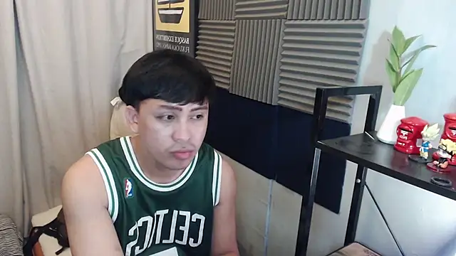 Snapshot of princeJayX chatting on August 1, 2026, 12:36 pm princeJayX online show from August 1, 2026, 12:36 pm