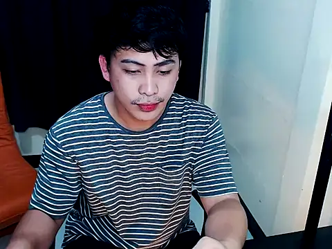 princeJayX online show from December 2, 2025, 2:34 am