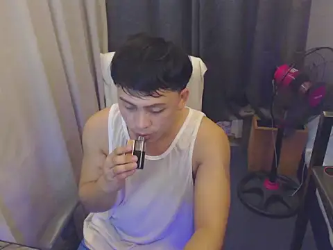 Snapshot of princeJayX chatting on June 11, 2026, 2:44 am princeJayX online show from June 11, 2026, 2:44 am