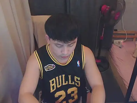 Snapshot of princeJayX chatting on June 5, 2026, 9:59 am princeJayX online show from June 5, 2026, 9:59 am