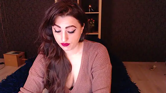 RebeccaStone online show from November 18, 2025, 2:49 am