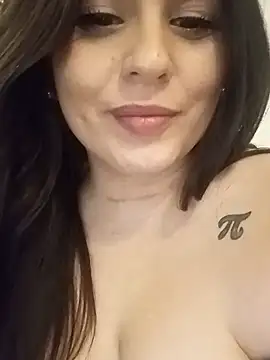 piiruwx online show from November 12, 2025, 1:37 pm