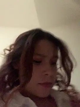 Snapshot of 3littleschoolteens chatting on September 24, 2025, 4:46 pm 3littleschoolteens online show from September 24, 2025, 4:46 pm