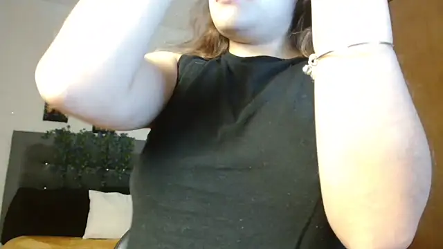 Snapshot of 3littleschoolteens chatting on November 24, 2025, 6:57 am 3littleschoolteens online show from November 24, 2025, 6:57 am