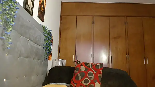 Snapshot of 3littleschoolteens chatting on November 29, 2025, 8:31 pm 3littleschoolteens online show from November 29, 2025, 8:31 pm