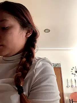 Snapshot of 3littleschoolteens chatting on November 12, 2025, 5:06 pm 3littleschoolteens online show from November 12, 2025, 5:06 pm