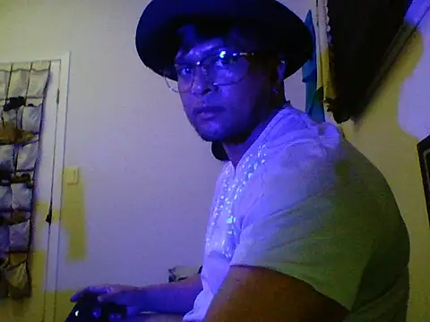 CleanGrey online show from February 18, 2026, 10:12 am