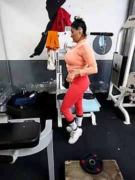 LaInsaciableIntensa online show from September 27, 2025, 2:01 pm