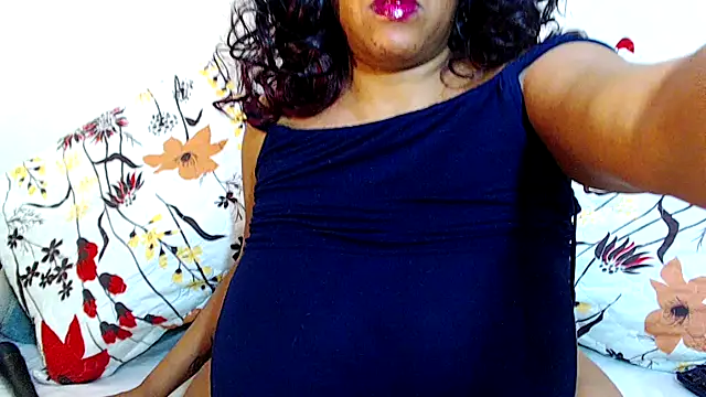 Ebonylovelyx online show from January 18, 2026, 3:59 pm