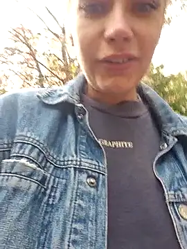 Keli Jessi online show from September 29, 2025, 1:06 pm