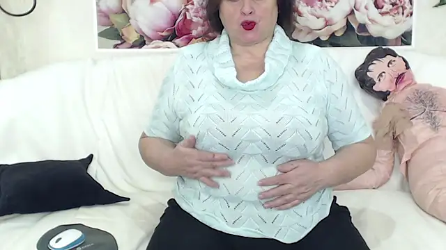 FlaviaSquirts online show from February 13, 2025, 9:09 am