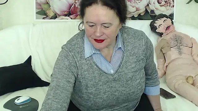 FlaviaSquirts online show from February 17, 2025, 8:52 am