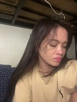 Snapshot of pinay4uwithagoodheart chatting on April 21, 2026, 8:21 am pinay4uwithagoodheart online show from April 21, 2026, 8:21 am