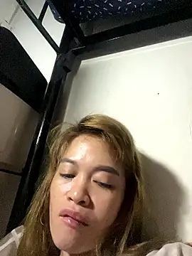 Snapshot of pinay4uwithagoodheart chatting on January 9, 2026, 11:17 am pinay4uwithagoodheart online show from January 9, 2026, 11:17 am